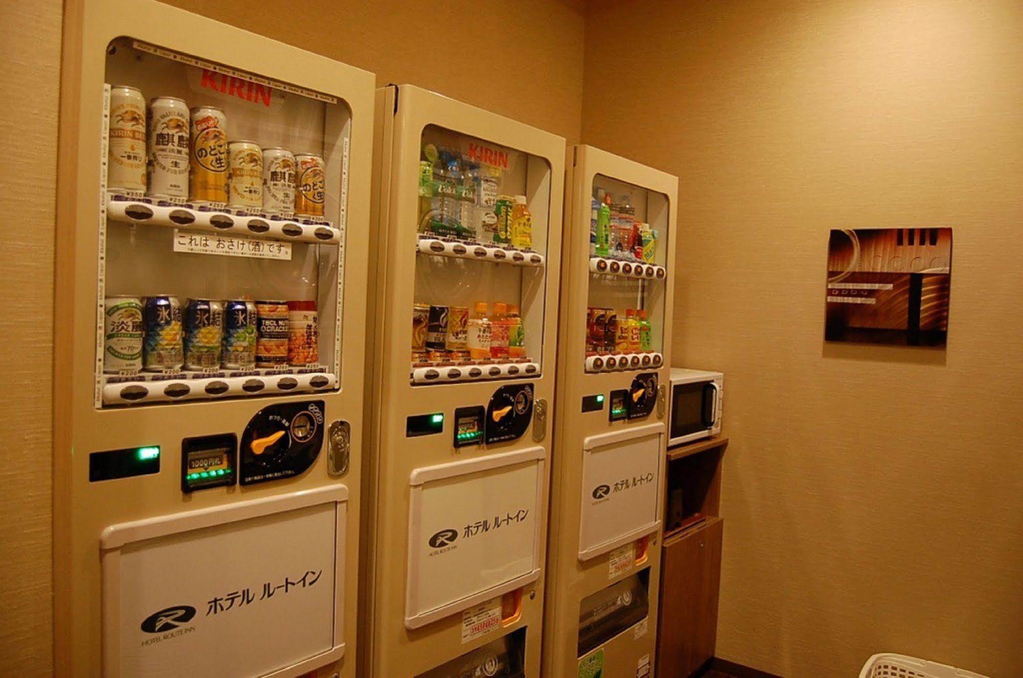 Hotel Route-Inn Toyama Ekimae Extérieur photo